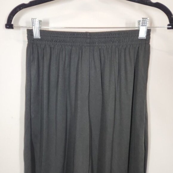 Reebok Youth Athletic Shorts in Black - Size‎ YL - Picture 2 of 6